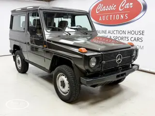 MERCEDES-BENZ 230   - ONLINE AUCTION