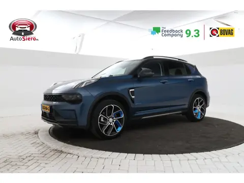 Lynk & Co 01 1.5 Zwarte hemel, full black (bj 2023)