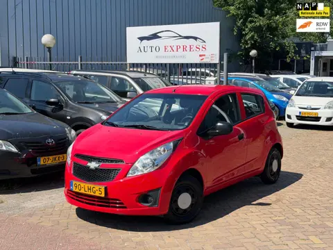 Chevrolet Spark 1.0 16V L/Abs/Stuurbekrachtiging/2E Eigenaar/Nap/twee sleutels aanwezig/3 Maanden Ga