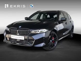 BMW 3 Serie Touring 330e xDrive | M Sportpakket Pro | Innovation Pack | Verwarmd Stuurwiel | Harman 