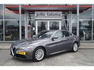 Alfa Romeo Giulia 2.0T Super | Climate Control | Navigatie | Afneembare Trekhaak |