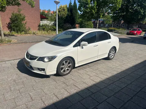 Honda Civic 1.3 IMA Hybrid Black leather White Matallic Automaat