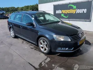 Volkswagen Passat (365) onderdelen (kleur: LC9X) donorauto