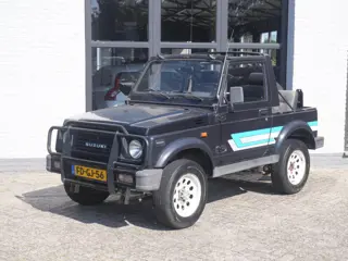 Suzuki Samurai 4x4 1.3 Cabrio met Hard top 4 persoons