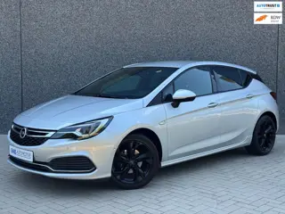 Opel Astra 1.4 Turbo | Carplay | Dodehoek assistent | Trekhaak | Stuurverwarming | Cruise control | 