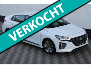 Hyundai IONIQ 1.6 GDi HEV Carplay Camera Trekhaak Leder !!