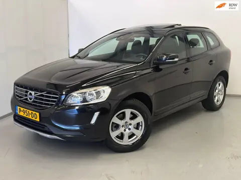 Volvo XC60 2.0 D3 FWD / BTW / Pano / Leder / BLIS / Stoelverwarming