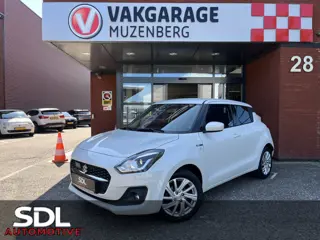 Suzuki Swift 1.2 Style Smart Hybrid // DODEHOEK // ADAPT. CRUISE // CAMERA+SENSOREN // STOELVERWARMI
