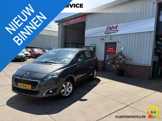 Peugeot 5008 1.2 PureTech Active 5p. Clima, cruise, camera, trekhaak, HUD, stoelverwarming