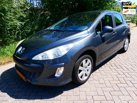 Peugeot 308 1.6 VTi 5-deurs 120pk Clima Cruise Trekhaak 1650kg. Historie
