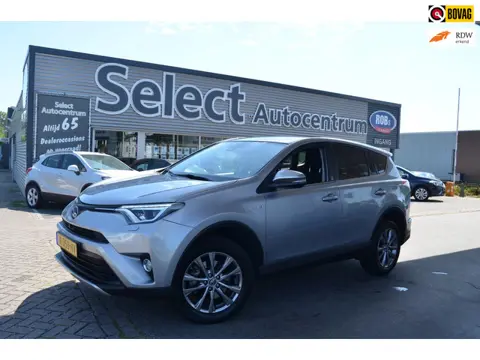 Toyota RAV4 2.5 Hybrid Dynamic|NAVI|TREKHAAK|CAMERA|STOELVERW.|DEALER ONDERH.
