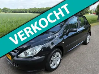 Peugeot 307 2.0-16V XT Airco/APK/Trekhaak/Elektr. Ramen/Centraal