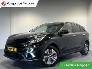 Kia e-Niro DynamicPlusLine 64 kWh Schuif/kanteldak | Android/Apple Carplay | LM Velgen  | PDC Voor+ 