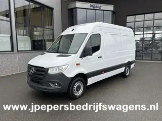 Mercedes-Benz Sprinter 317 CDI L2 H2 Automaat / 360 Camera / MBUX / Navigatie / Cruise control / Air