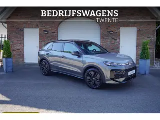 Volkswagen T-Roc R-Line First Edition IQ.light Apple Carplay Black style Stoel-/stuur verwarming 19 