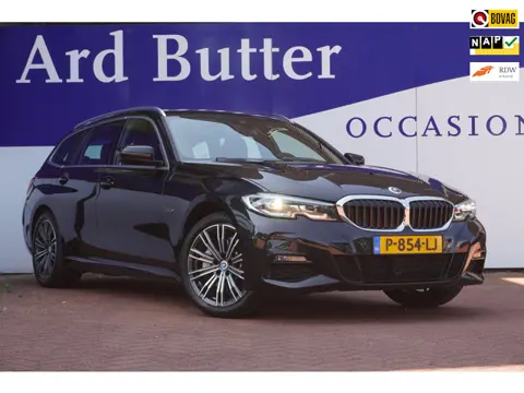 BMW 3-serie Touring 330e xDrive M-Sport M 50 Jahre Edition 292PK+Volleder+Elek-Klep+Keyless+Breed-Na