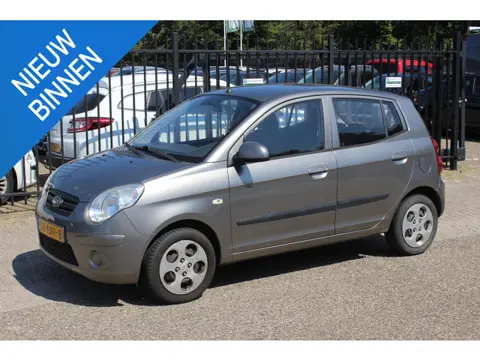 Kia Picanto 1.0 X-pect, Stuurbekr.