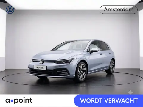 Volkswagen Golf 1.5 eHybrid Style Edition 204 pk Automaat (DSG) | Navigatie via App | Parkeersensore
