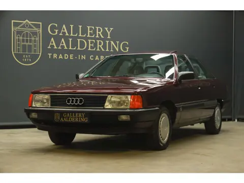 Audi 100 Quattro "The 5-Cylinder in Zyclamrot Metallic" From a V.A.G Audi collection - A German enth