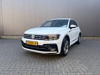 Volkswagen Tiguan 1.5 TSI ACT Highline Business R-Line | LED | Navi | Multi Media