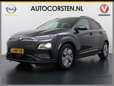 Hyundai KONA EV 64kWh SOH 100% Trekhaak Warmtepomp Navi Camera Ecc Adap.Cruise Head-Up Display Apple