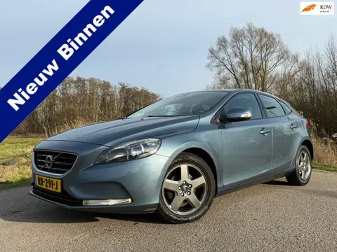 Volvo V40 1.6 D2 Momentum Navi Clima 16" Velgen Trekhaak 6 Versnellingen PDC Cruise Goed Onderhouden