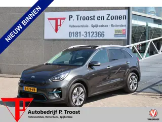 Kia e-Niro ExecutiveLine 64 kWh Panoramadak/Verwarmbare & geventileerde voorstoelen/Verwarmbaar stuu