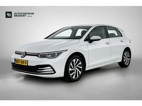 Volkswagen GOLF 1.4 eHybrid Style (Goed ondH, Digitale Dash, StoelV, Stoel massage, SfeerV, Navi, Ca