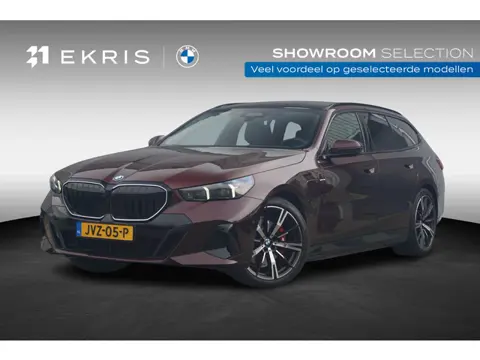 BMW 5 Serie Touring 530e M Sport Pro | Trekhaak / Bowers & Wilkins / Panoramadak / Head-up / 360 Gra