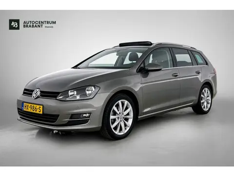 Volkswagen Golf Variant 1.2 TSI Highline (Zeer goed onderhoud, NL-auto, Panorama, Trekhaak, Navi, Pa