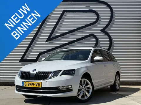 Skoda Octavia Combi 1.4 TSI Greentech Style Business 1e Eigenaar|Trekhaak|Cruise|Carplay|Stoelverw|P