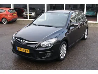 Hyundai i30 1.6i i-Motion Clima,Cruise,Trekhaak,Pdc,RIJKLAARPRIJS!!