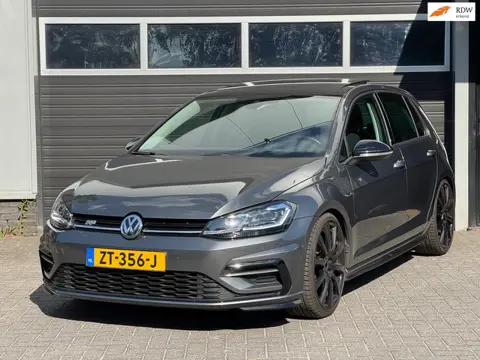 Volkswagen Golf 1.4 TSI R-Line Navi, Pano, Camera, Adaptive Cruise, Stoel/Stuurverwarming