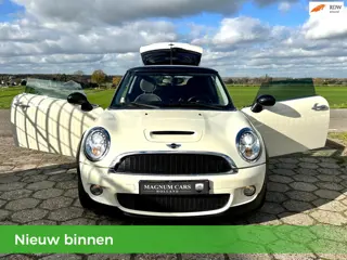 Mini Mini 1.6 Cooper S Xenon Airco Leder Velgen Nieuwe APK