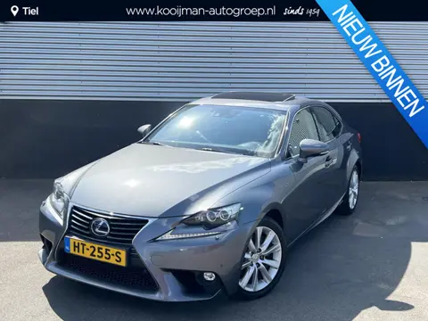 Lexus IS 300h Luxury Line Schuifdak/kanteldak, Lederen bekleding, Dodehoekdetectie, Seat memory, Sto
