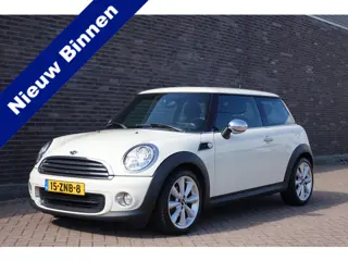 MINI 3-deurs 1.6 One Cooper Chili, navigatie, airco, 17'Velgen, prachtige auto
