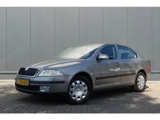 Skoda Octavia 1.6 MPI Classic