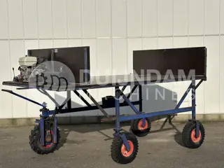 Oogstwagen met Honda-motor