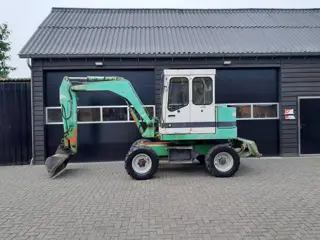 Schaeff HML 20 mobiele kraan Servo NL kenteken (bj 1992)
