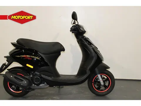 Piaggio ZIP (bj 2024)