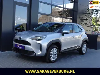 Toyota Yaris Cross 1.5 Hybrid Business Plus (Navi/Carplay,Elek.achterklep,PDC V+A,Keyless,Camera,Ada