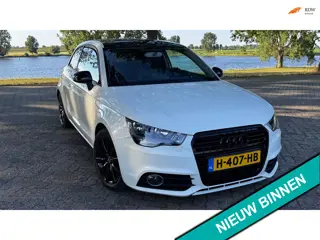 Audi A1 1.2 TFSI Attraction Pro Line NAVI PDC Stoelverwarming