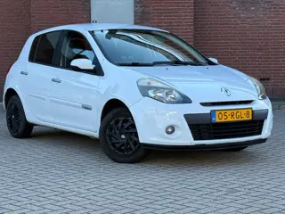 Renault Clio 1.2 Authentique|5DRS|NAVI|TREKHAAK|GOED-ONDERHOUDEN