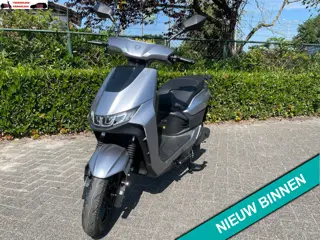 Yadea T9L 45km ELECTRISCH NIEUW AKTIE BETAAL met in3
