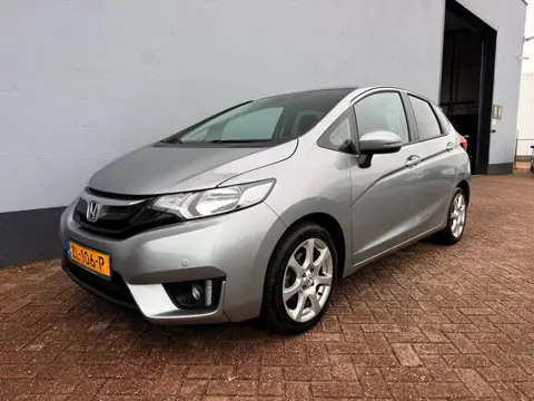 Honda Jazz 1.3 i-VTEC Elegance - Keyless - Achteruitrijcamera