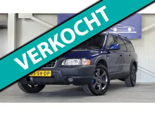 Volvo XC70 2.5 T Ocean Race Trekhaak Xenon Navi Camera PDC Mooi!