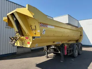 Kaiser 2 Axle Steel tipper , Drum bakes (bj 2002)