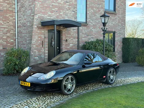 Porsche 911 Cabrio 3.4 Carrera 4 Handgeschakeld