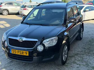 Skoda Yeti 1.2 TSI Ambition Automaat Clima Cruise PDC Trekhaak Carkit Goed Onderhouden