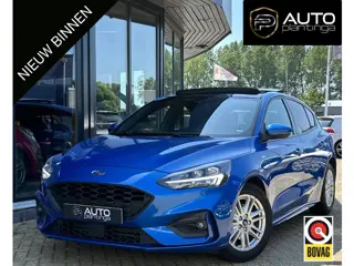 Ford Focus 1.0 EcoBoost ST Line Business 125PK | 2e Eigenaar | NL AUTO | PANO | Achteruitrijcamera |
